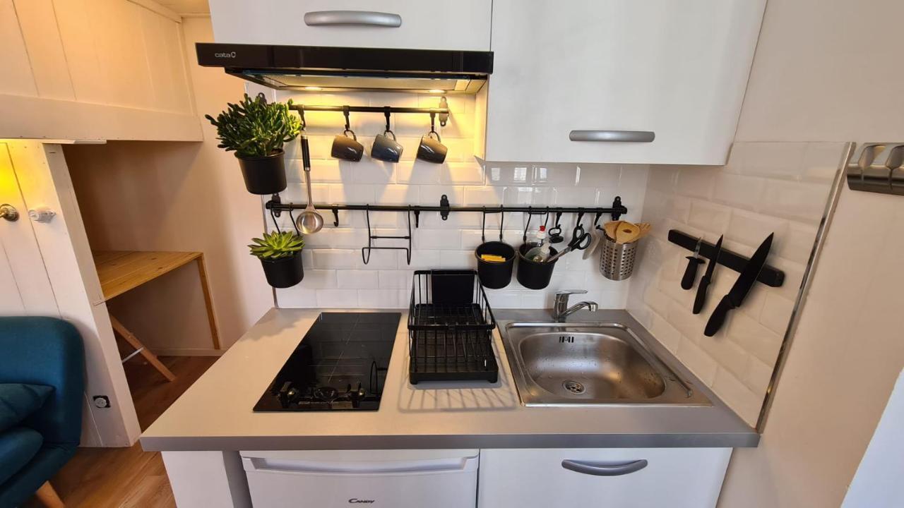 Beau Studio A 30M De La Plage / Beautiful Studio 30M From The Beach ทรูวิลล์-ซูร์-แมร์ ภายนอก รูปภาพ